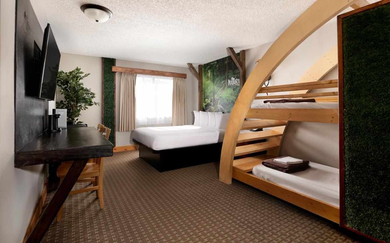 Natura Treescape Resort Wisconsin Dells Extérieur photo