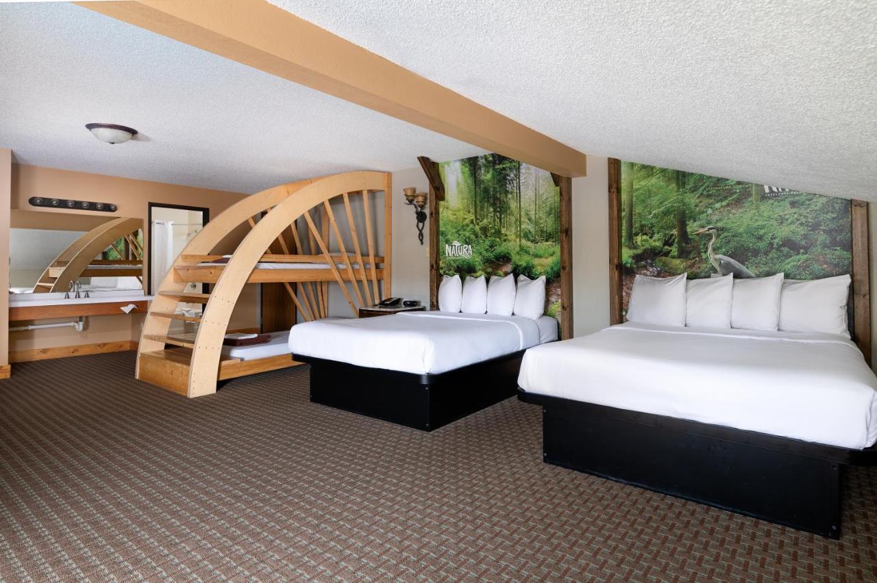 Natura Treescape Resort Wisconsin Dells Extérieur photo